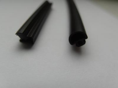 tesnenia hadice šnúry dosky zo silikónovej gumy pre priemyselného výrobcu v Poľsku