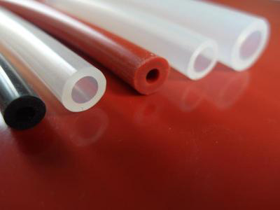 tesnenia hadice šnúry dosky zo silikónovej gumy pre priemyselného výrobcu v Poľsku